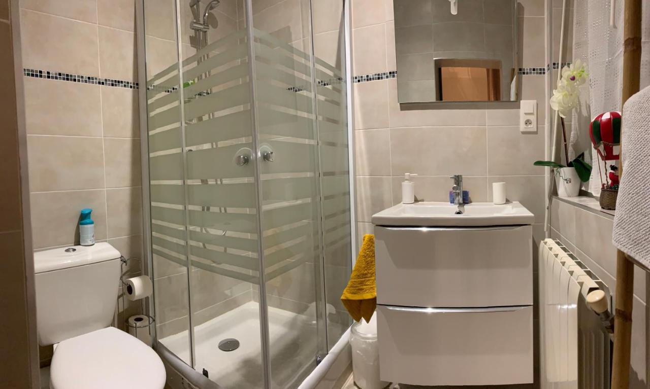 ナルボンヌ La Liberte Bed & Breakfast エクステリア 写真