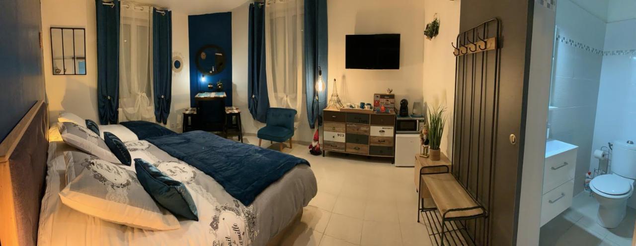 ナルボンヌ La Liberte Bed & Breakfast エクステリア 写真